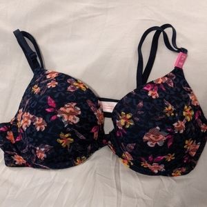 Pink Victoria Secret bra